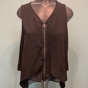Tahari Top